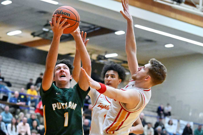 a Putnam North Eugene 5A Oregon boys basketball quarterfinal 2024 Leon Neuschwander 27